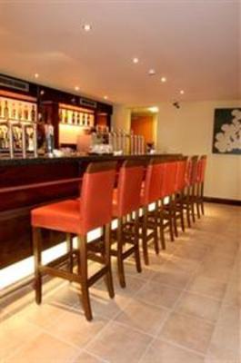 фото отеля Maldron Hotel Cardiff Lane Dublin
