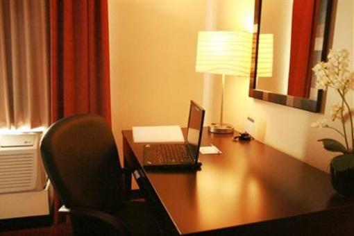 фото отеля Hampton Inn & Suites Phoenix Chandler Fashion Center