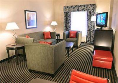фото отеля Hampton Inn Birmingham/Leeds
