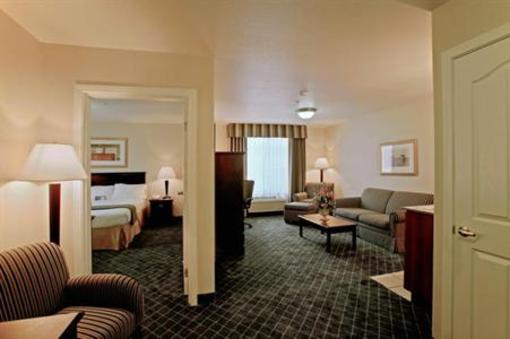 фото отеля Holiday Inn Express Lancaster (California)