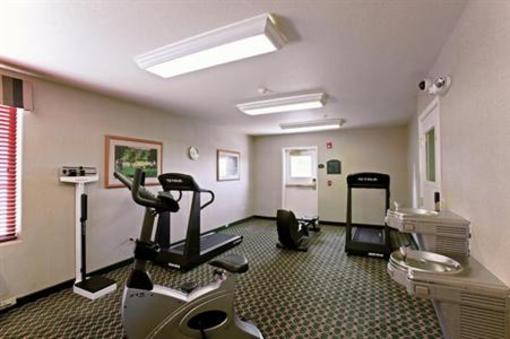 фото отеля Holiday Inn Express Lancaster (California)