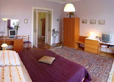 фото отеля Na Smetance Apartment