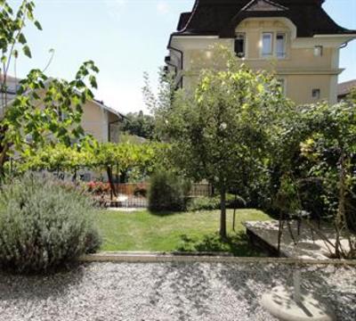 фото отеля Lausanne GuestHouse & Backpacker
