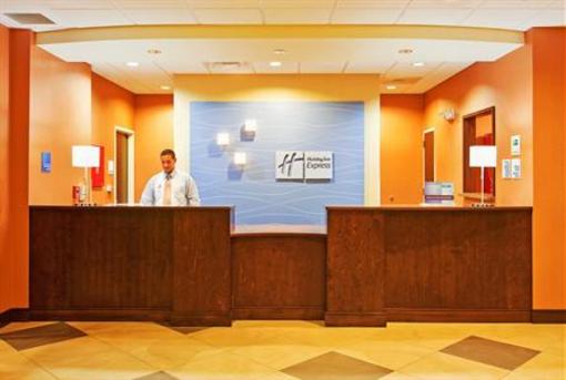 фото отеля Holiday Inn Express Hotel & Suites Waterloo St Jacobs