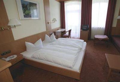 фото отеля Seehotel Grauer Bar Kochel am See