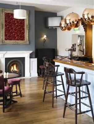 фото отеля The White Hart Hotel Welwyn