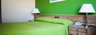 фото отеля Ingleses Praia Hotel