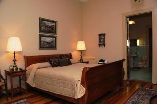 фото отеля The Bennett House Bed and Breakfast