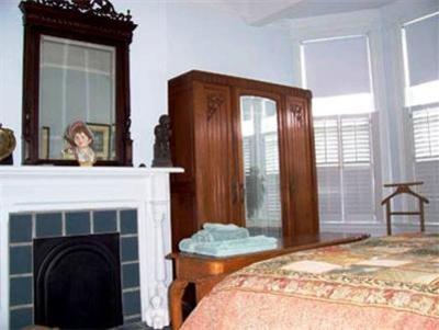 фото отеля Berney Fly Bed and Breakfast