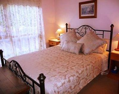 фото отеля Daysy Hill Country Cottages