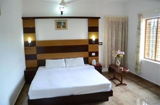 фото отеля Periyar Nest Resort