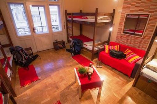 фото отеля Black Sheep Budapest Hostel