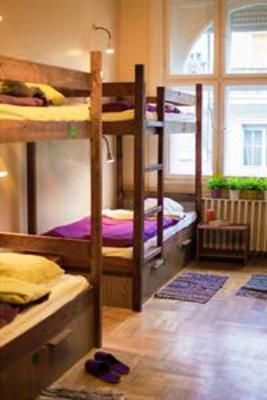 фото отеля Black Sheep Budapest Hostel