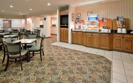 фото отеля Holiday Inn Express Kirksville
