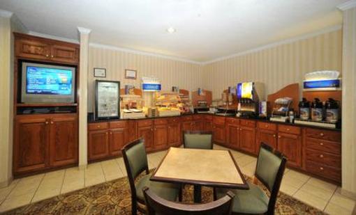 фото отеля Holiday Inn Express Kirksville