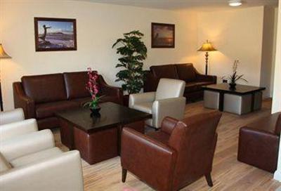 фото отеля Strandhill Lodge and Suites Hotel