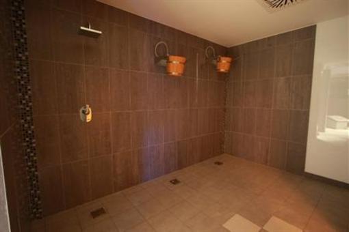 фото отеля Hotel Dolphin Senec