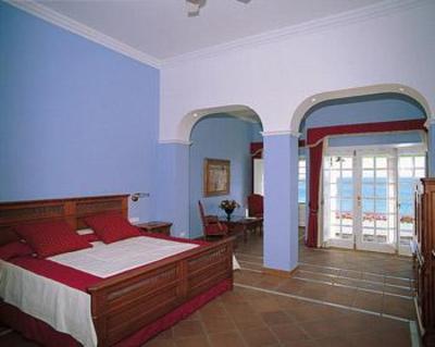 фото отеля Hotel Casa del Embajador