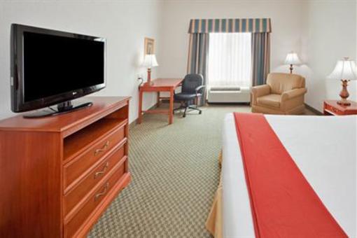 фото отеля Holiday Inn Express Walterboro
