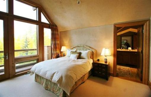 фото отеля Snowmass Lodging Company