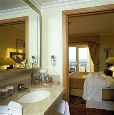 фото отеля Holiday Residences at Praia d’el Rey Resort