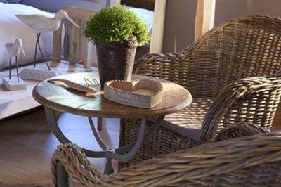 фото отеля Auberge De La Source Hotel Barneville-la-Bertran