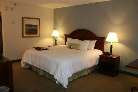 фото отеля Hampton Inn Clarks Summit