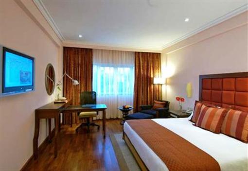 фото отеля The Gateway Hotel on Residency Road