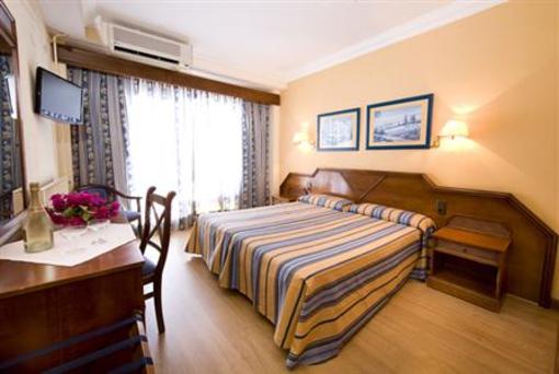 фото отеля Hotel Fuengirola Park
