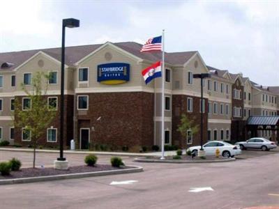 фото отеля Staybridge Suites Chesterfield O'Fallon