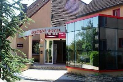 фото отеля Mercure Luxeuil Les Bains Hexagone