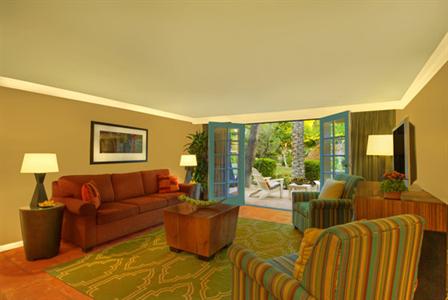 фото отеля FireSky Resort & Spa - a Kimpton Hotel