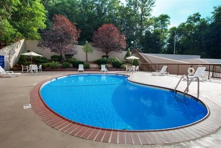 фото отеля Hampton Inn White Plains Elmsford
