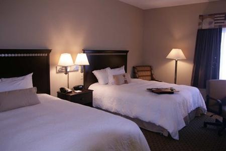 фото отеля Hampton Inn Olathe
