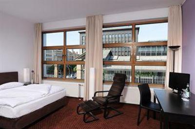 фото отеля Hotel City B