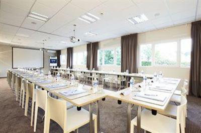 фото отеля Hotel Kyriad Prestige Vannes Pompidou
