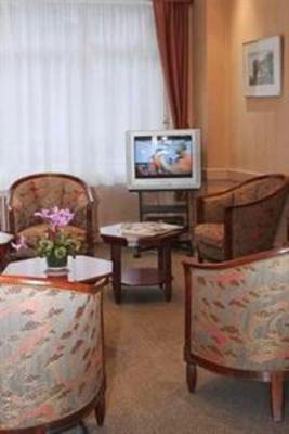 фото отеля Hotel Des Pyrenees