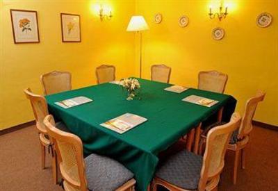 фото отеля Grande Albergo Quattro Stagioni