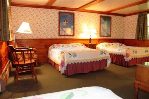 фото отеля White Trellis Motel