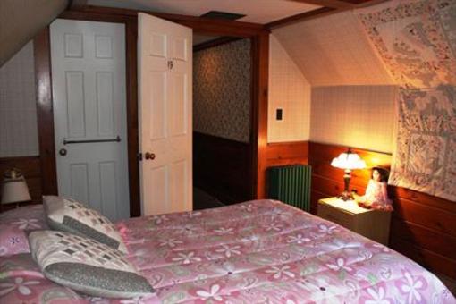 фото отеля White Trellis Motel