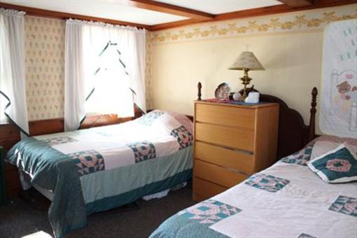 фото отеля White Trellis Motel