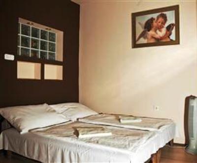 фото отеля Amarin Apartments
