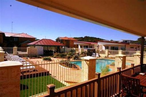 фото отеля Seaspray Beach Holiday Park