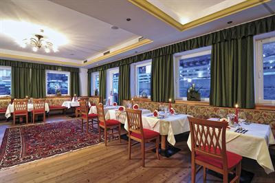 фото отеля Vier Jahreszeiten Hotel Kaprun