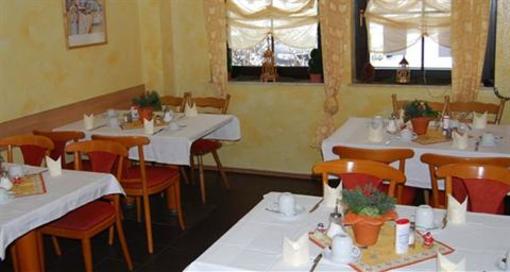фото отеля Hotel Lindenhof Rodermark