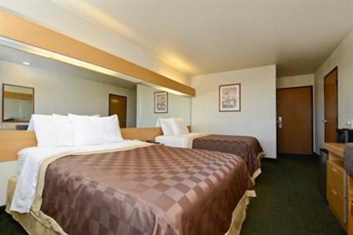 фото отеля Americas Best Value Inn & Suites Ada