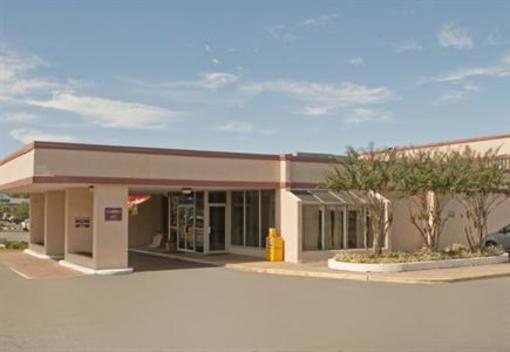фото отеля Americas Best Value Inn & Suites Starkville