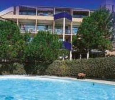 фото отеля Arcadius Le Petit Hotel