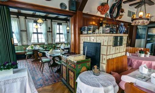фото отеля Hotel-Restaurant and Metzgerei Rossle