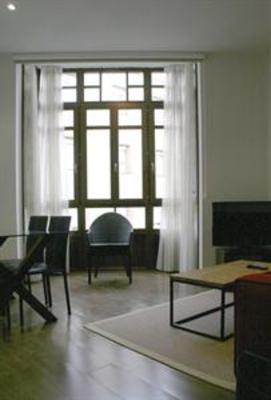фото отеля Apartamentos Turisticos Sagasta Logrono